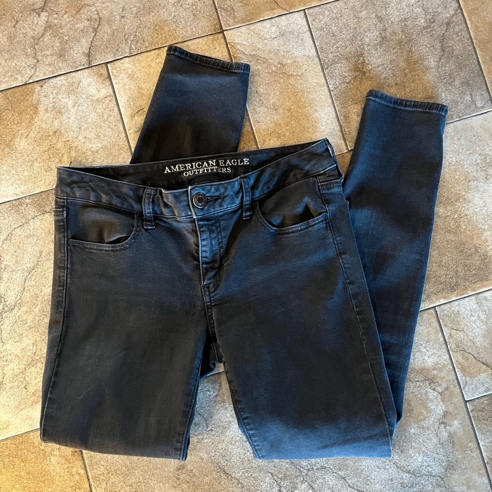 American Eagle Outfitters Women's Dark Blue Skinny Jeans